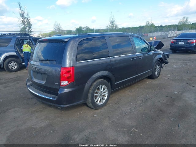 Dodge Grand Caravan Sxt