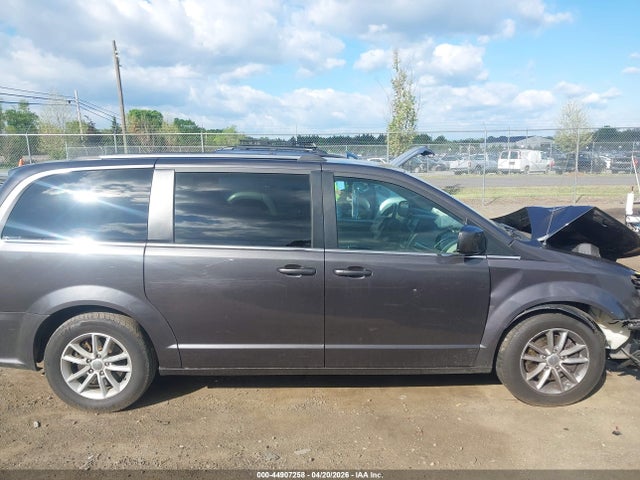 Dodge Grand Caravan Sxt