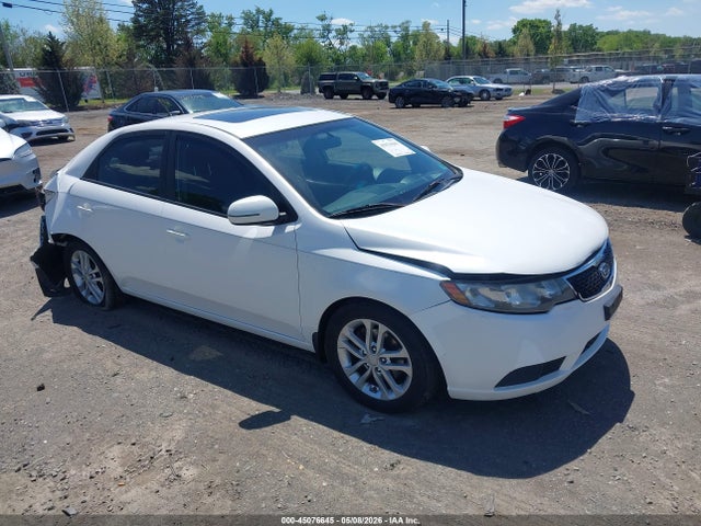Salvage Kia Forte Image