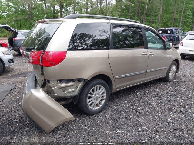 Toyota Sienna Limited