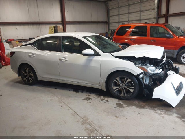 Salvage Nissan Sentra Image