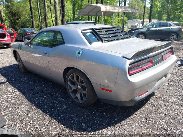 Dodge Challenger Sxt