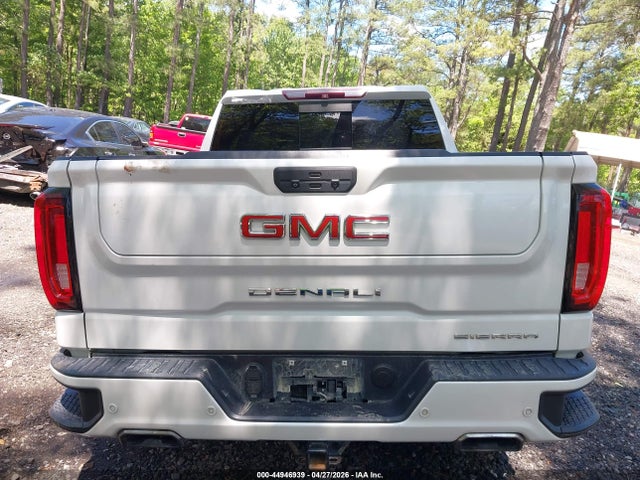 GMC Sierra 1500 Denali