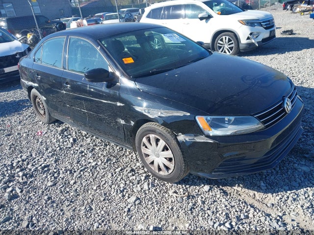 Salvage Volkswagen Jetta Image