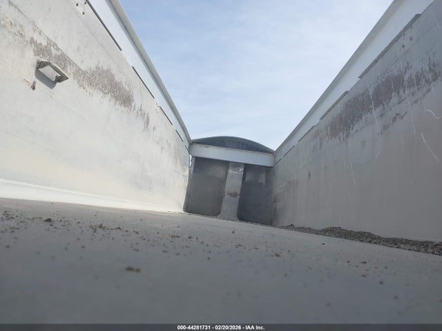 Travis Body & Trailer Dump Trailer