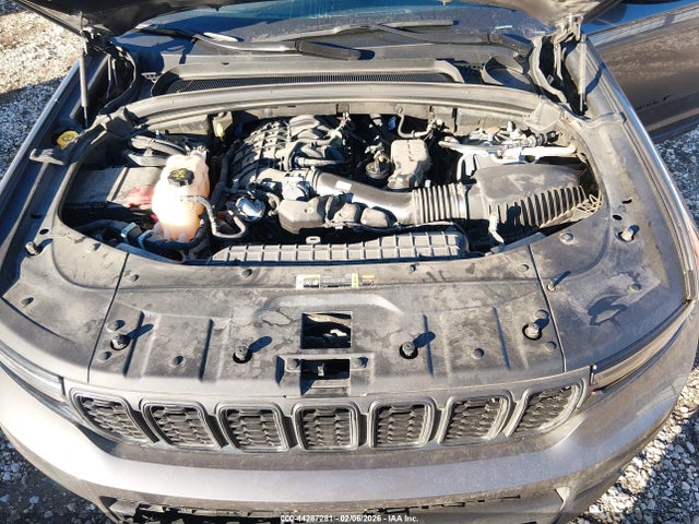 Jeep Grand Cherokee Altitude X 4x4