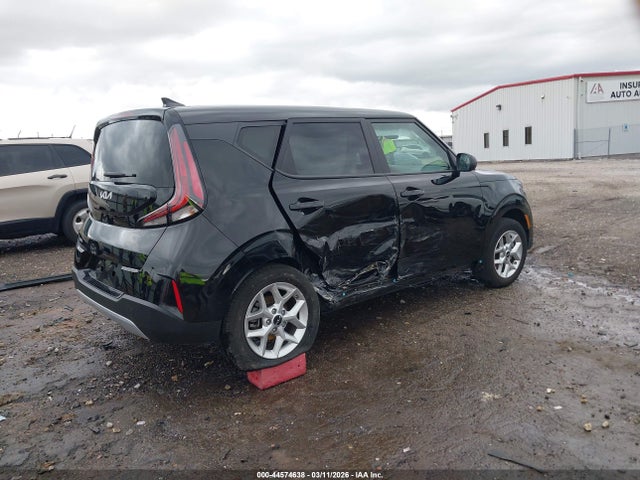 Kia Soul Lx