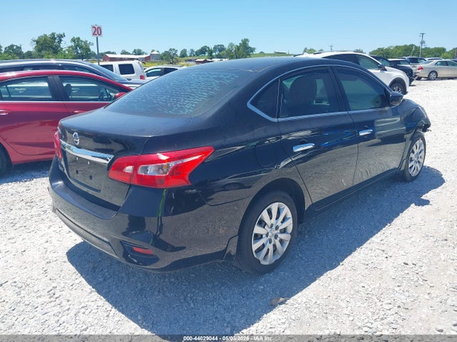 Nissan Sentra S