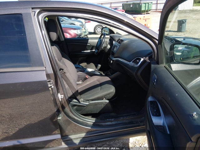 Dodge Journey Se