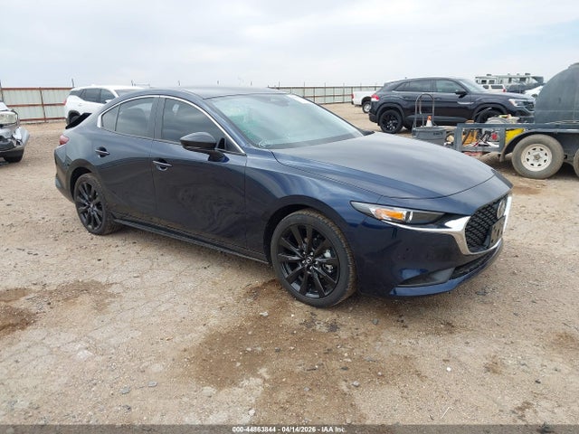 Salvage Mazda Mazda3 Image