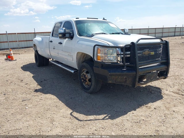 Salvage Chevrolet Silverado 3500 Image