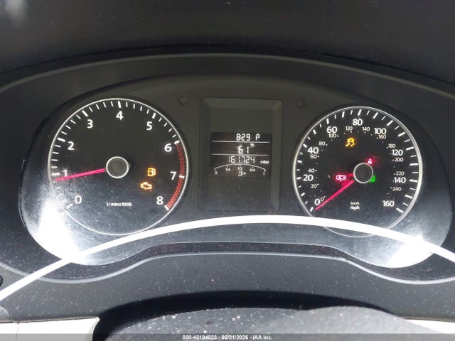 Volkswagen Jetta 2.5l Se