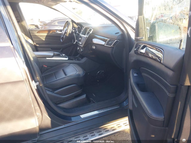 Mercedes-Benz M-Class 4matic
