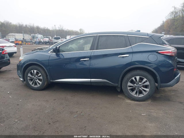 Nissan Murano S
