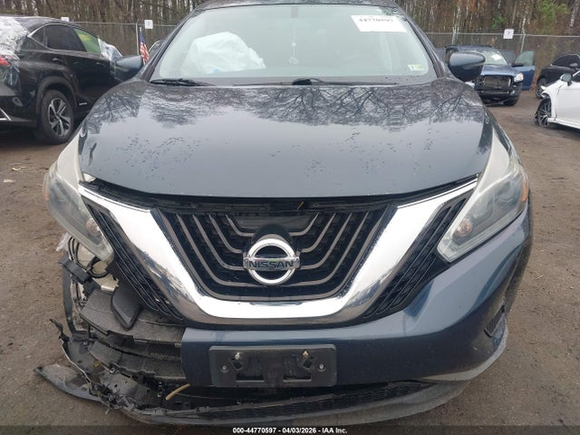 Nissan Murano S