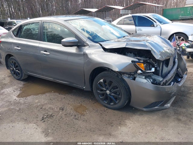 Salvage Nissan Sentra Image