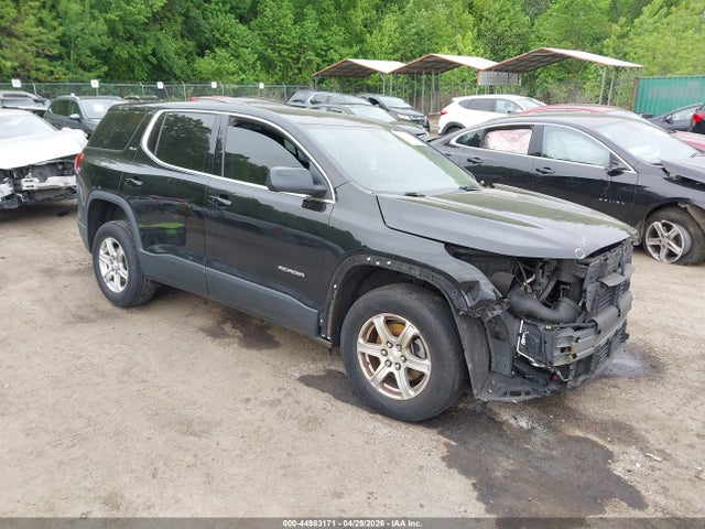 Salvage GMC Acadia Image