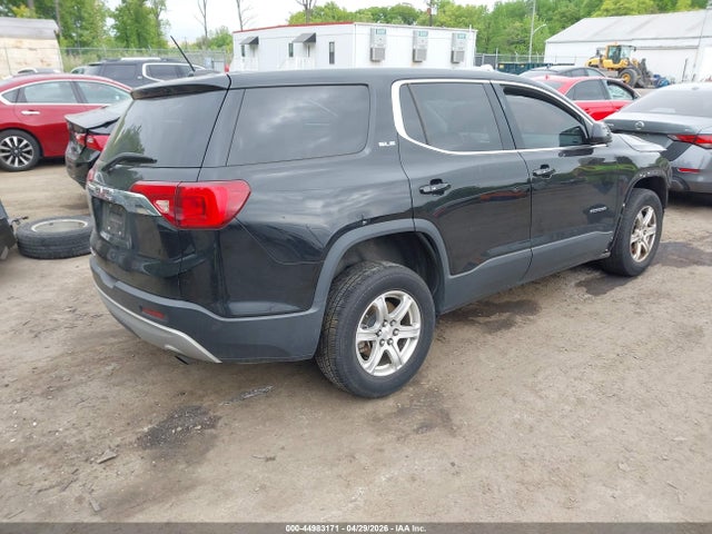GMC Acadia Sle-1