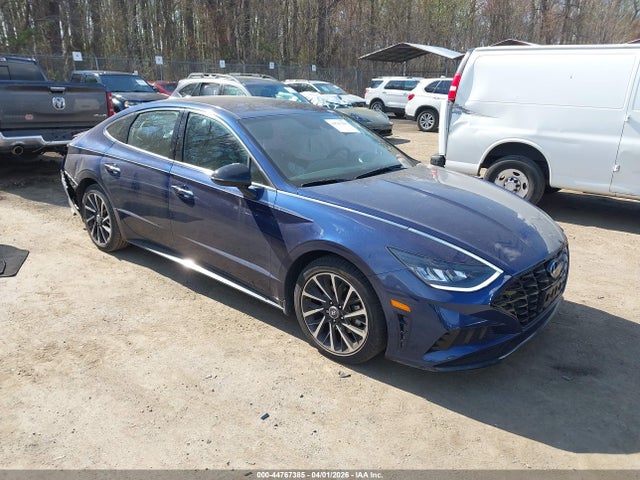 Salvage Hyundai SONATA Image