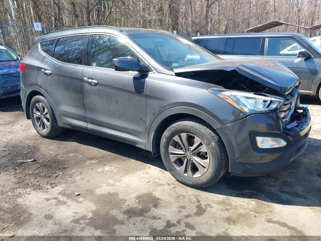 Salvage Hyundai SANTA FE Image