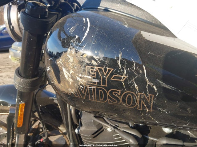 Harley-Davidson Fxlrs