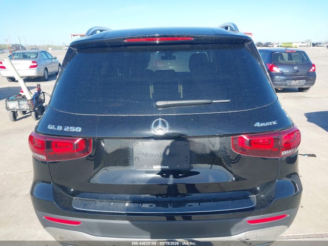 Mercedes-Benz GLB 4matic