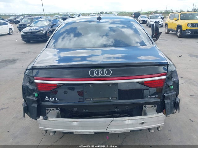 Audi A8 55