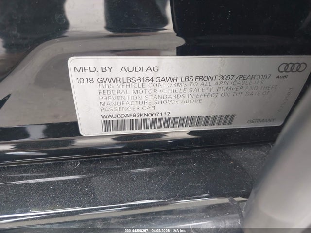 Audi A8 55