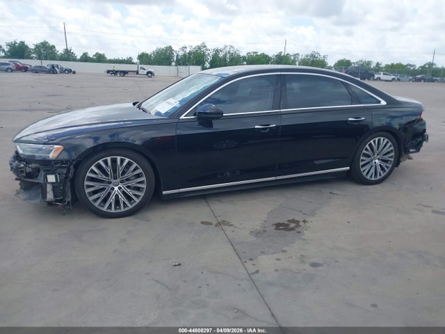 Audi A8 55
