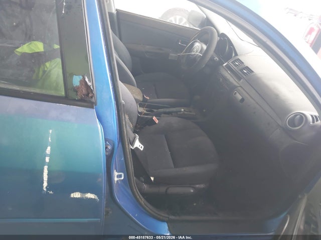 Mazda Mazda3 S