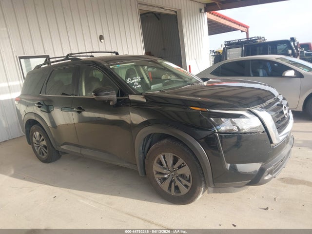 Nissan Pathfinder Sv Fwd