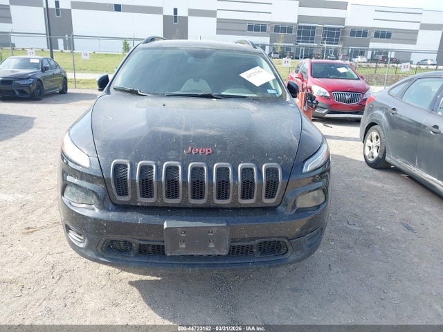 Jeep Cherokee Sport
