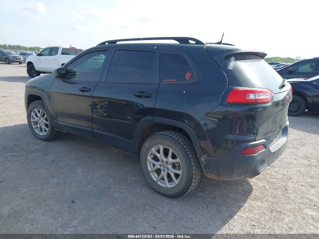 Jeep Cherokee Sport