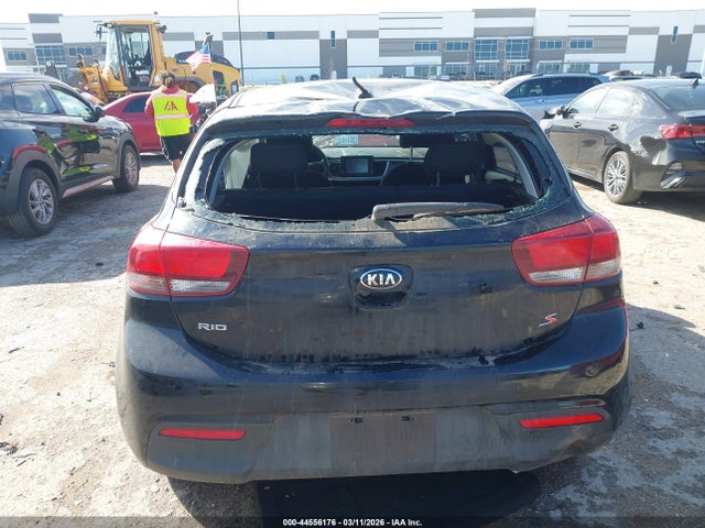 Kia Rio S
