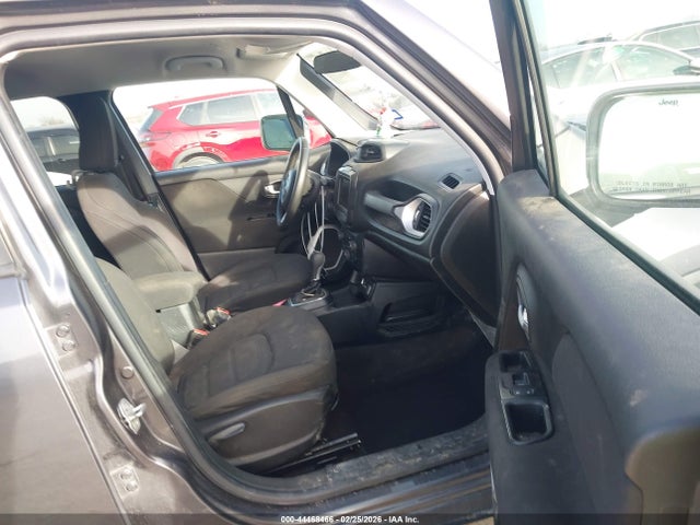 Jeep Renegade Latitude Fwd