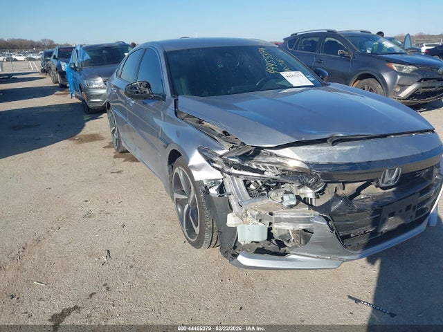 Salvage Honda Accord Image