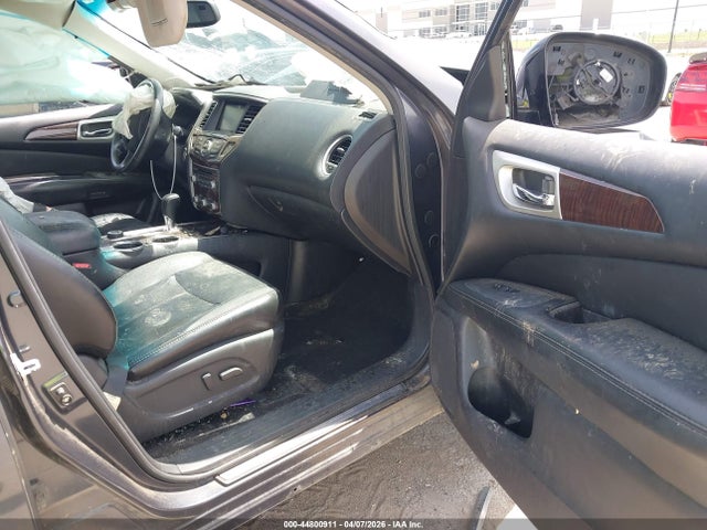 Nissan Pathfinder Sl