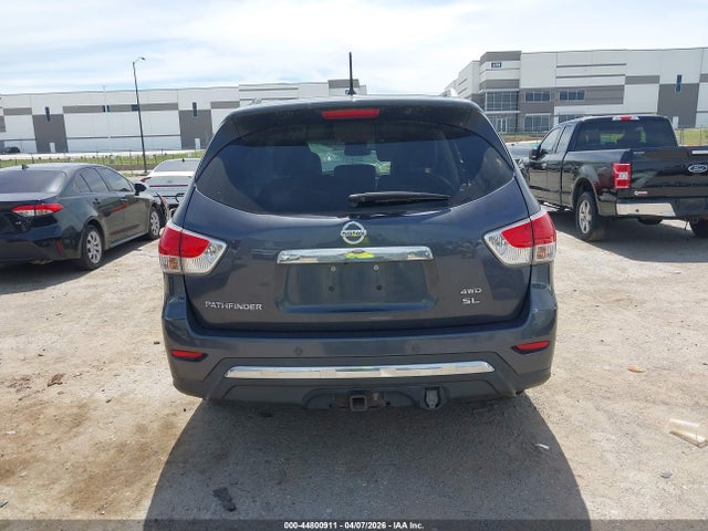 Nissan Pathfinder Sl