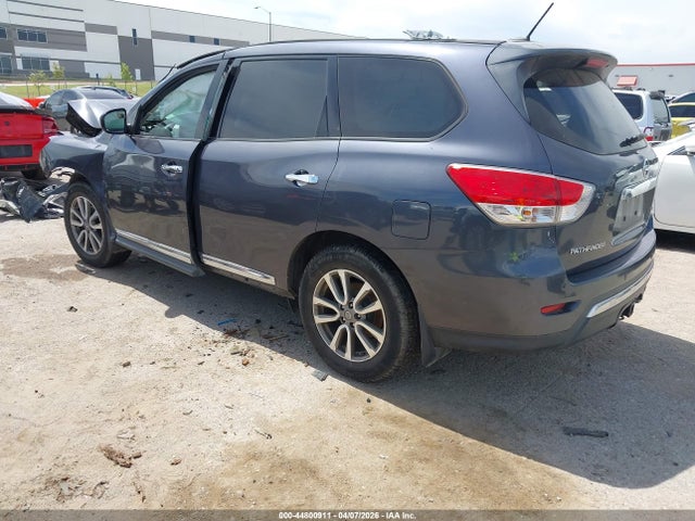 Nissan Pathfinder Sl