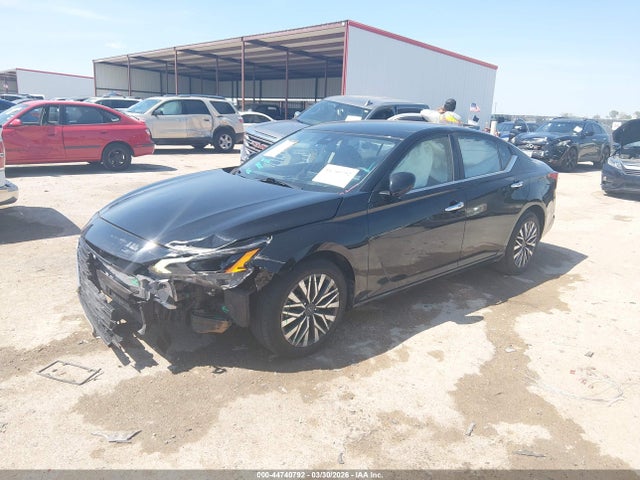 Nissan Altima Sv Fwd