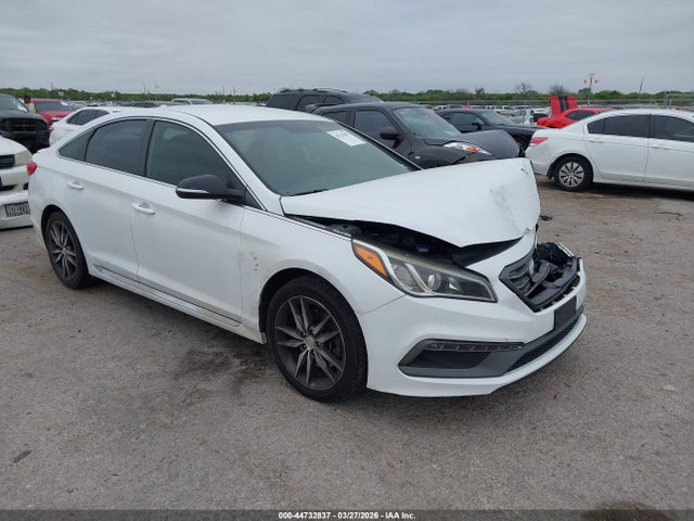 Salvage Hyundai SONATA Image