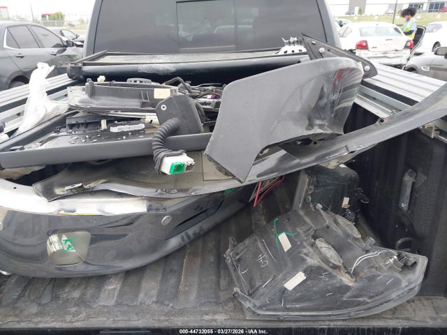 Ram 1500 Lone Star Silver  4x4 5'7 Box