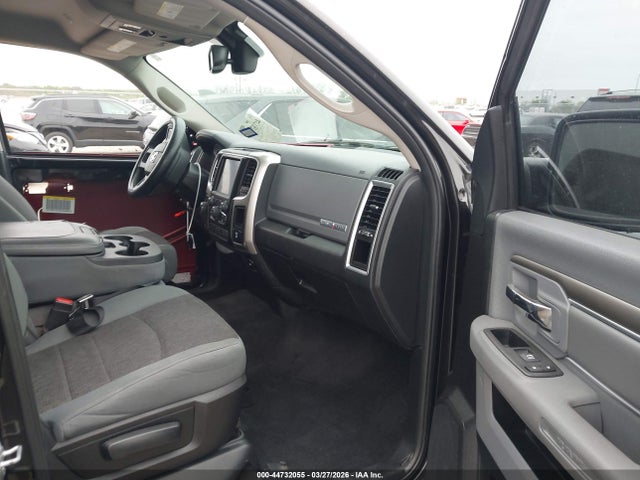 Ram 1500 Lone Star Silver  4x4 5'7 Box