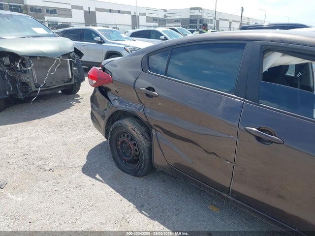 Kia Forte Lx