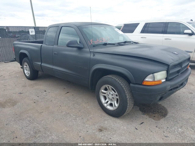 Salvage Dodge Dakota Image
