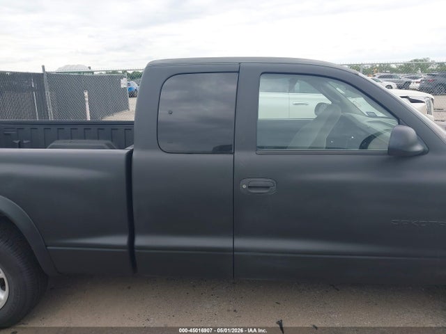 Dodge Dakota Slt