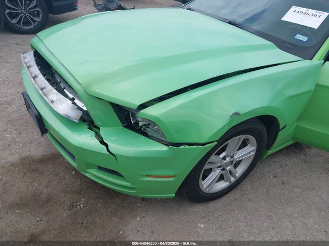 Ford Mustang V6