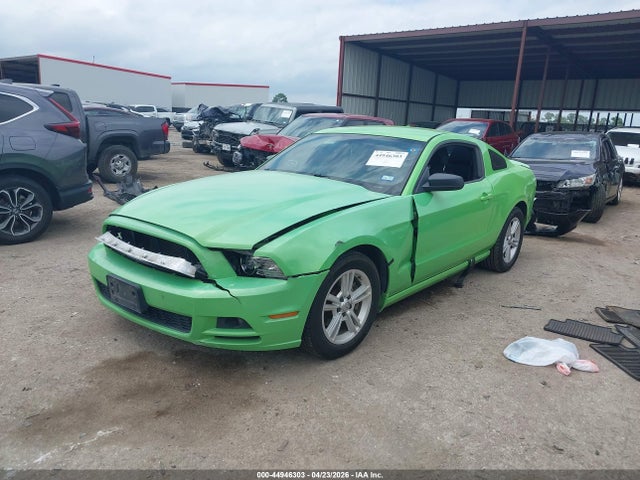 Ford Mustang V6