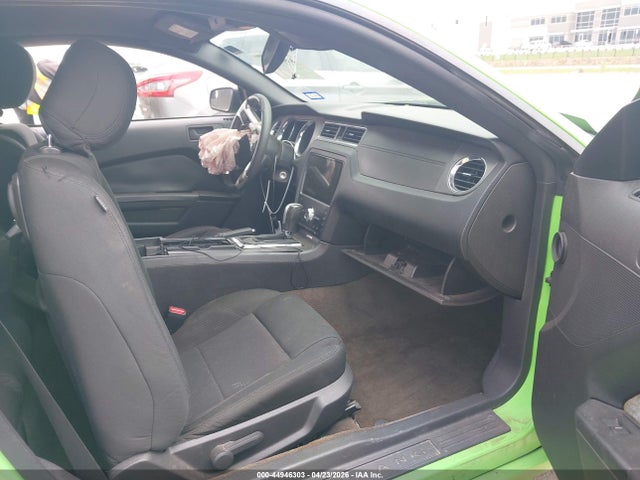 Ford Mustang V6