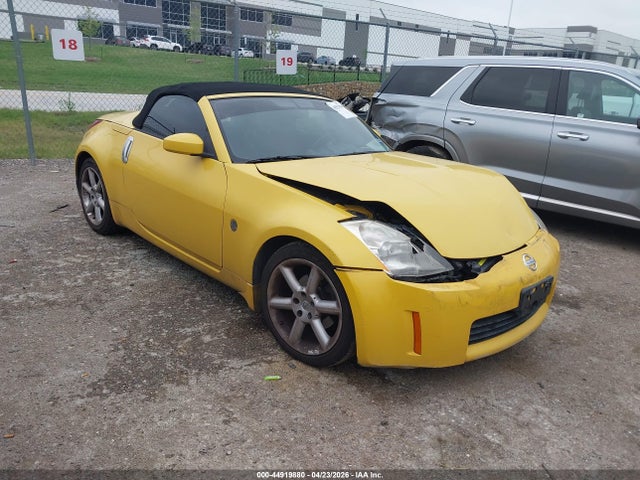Salvage Nissan 350Z Image